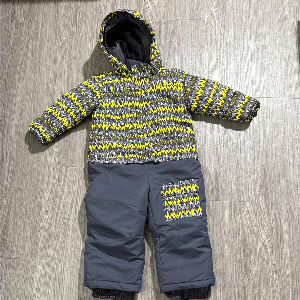 Iceburg Baby  Insulated Hooded One-Piece Snowsuit in Yellow & Gray Sz 24 M